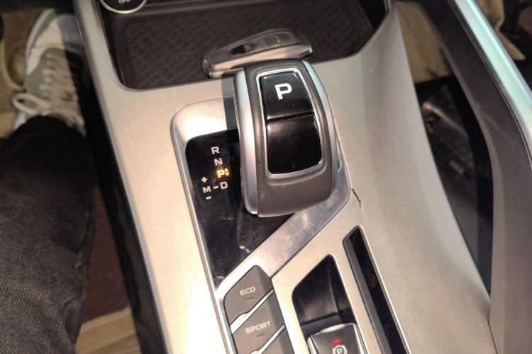 Used Geely Auto Coolray 2020 PRO 260T DCT Knight