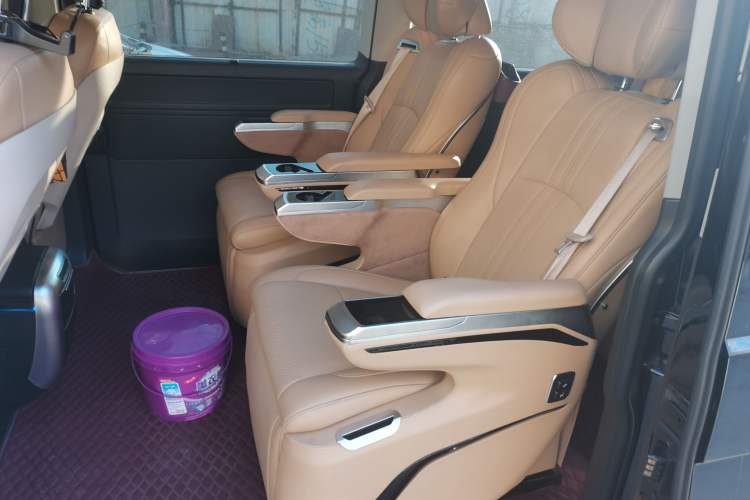 Used Volkswagen Caravelle 2019 2.0 TSI 4x4 Comfort Edition 7-Seater