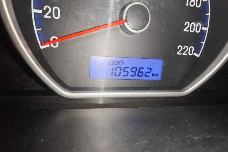 Used Hyundai Celesta 2011 1.6L Manual Comfort Edition
