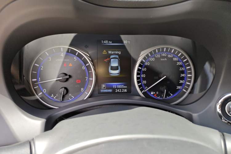 Used Infiniti Q50L 2016 2.0T Elite Sport Edition Instrument Cluster