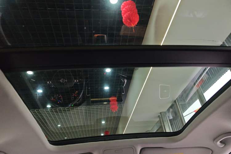 Used Volkswagen Sharan 2018 380TSI Luxury 7-Seater
