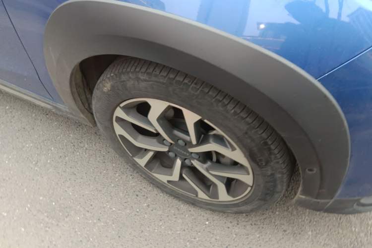 Used Lynk & Co 02 2018 1.5T DCT Two-Wheel Drive Pro Version China V Emission Standard
