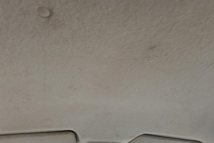 Used Chevrolet Sail 2013 Sedan 1.2L Manual Fashionable Happiness Edition Headliner