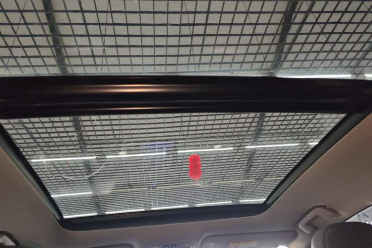 Used Toyota Highlander 2021 2.0T Two-Wheel Drive Luxury Edition 7 Seats
