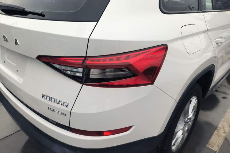 Used Skoda Kodiaq 2019 Restyled TSI330 7-Seater Two-Wheel Drive Comfort Edition China VI Standard
