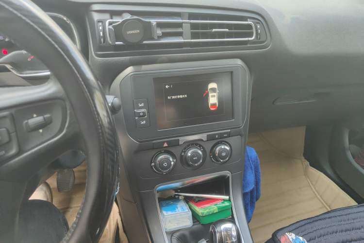 Used Citroen C4 Sega 2018 1.6L Manual Luxury Model Audio And AC Panel