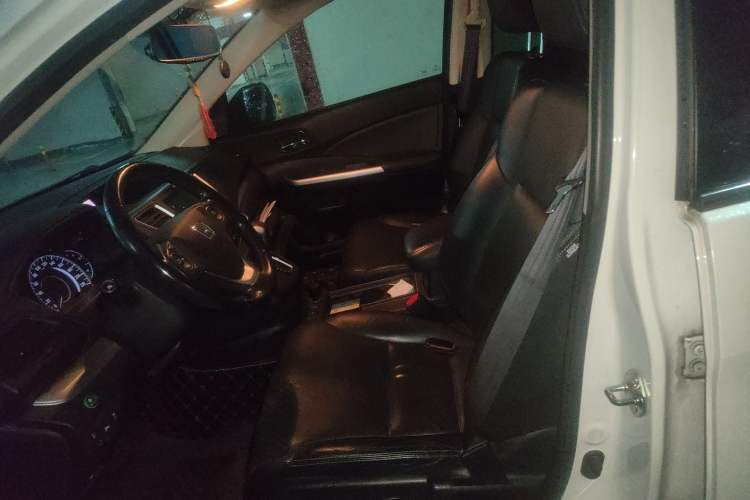 Used Honda CR-V 2015 2.4L four-wheel drive luxury version
