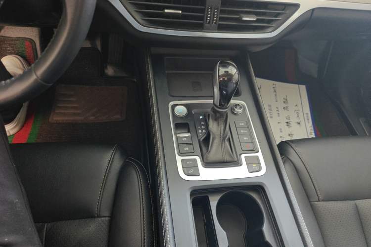 Used BYD Tang 2018 2.0T Automatic Smart Connect Prestige 7-Seater China V Standard