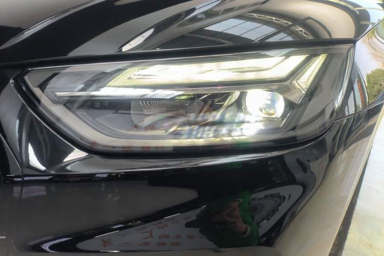 Used Audi Q5L 2025 quattro 45th Anniversary Edition 40 TFSI Luxury Dynamic Model
