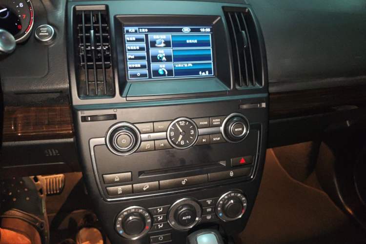 Used Land Rover Freelander 2 2013 2.0T Si4 SE Gasoline Edition