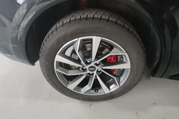 Used Audi Q5L 2025 40 TFSI Luxury Dynamic Edition
