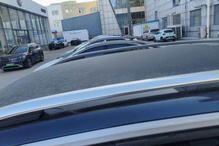 Used Volkswagen ID.6 CROZZ 2022 Long-Range PRO Edition
