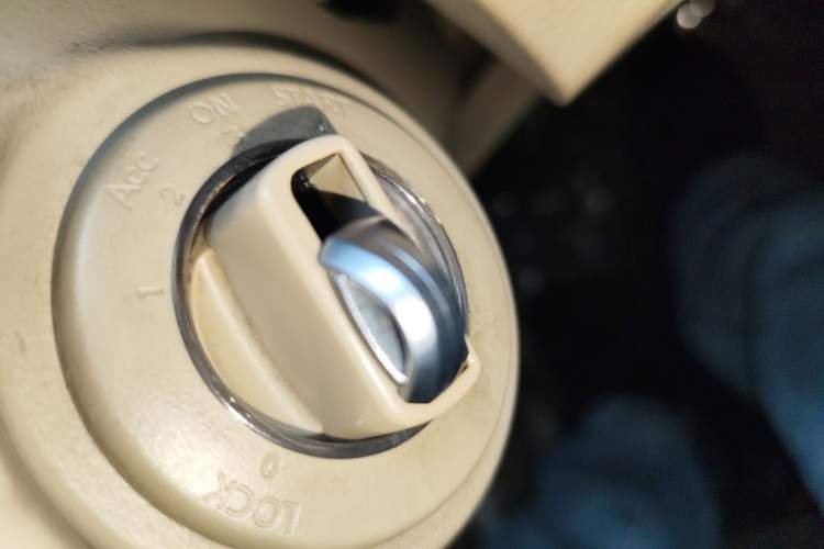 Used Nissan Sylphy 2009 2.0XL CVT Tech Sunroof Version
