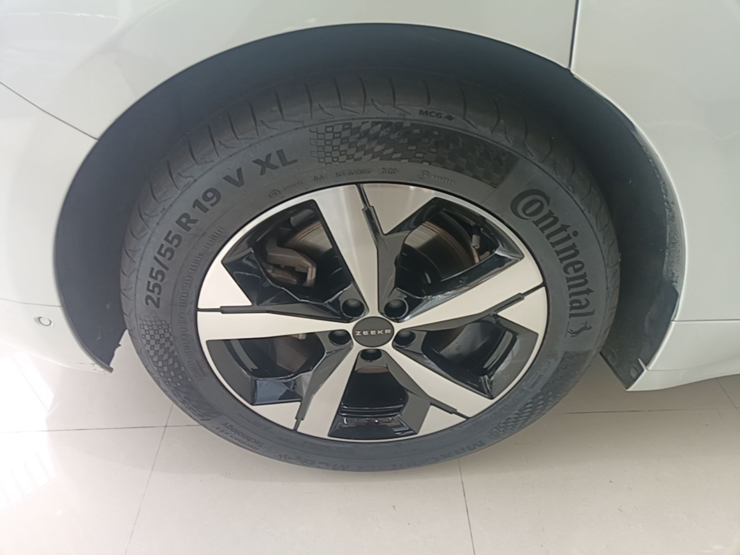 Zeekr 001 2023 WE Edition 86 kWh — снимка 11