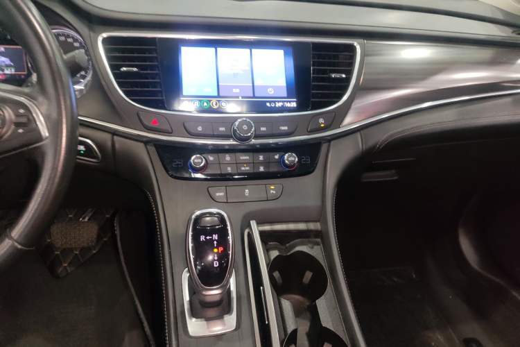 Used Buick LaCrosse 2022 652T Luxury Version Audio And AC Panel