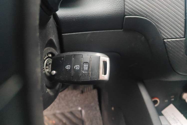 Used Kia K3 2016 1.6L Manual GL
