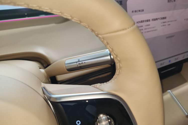 Used Hima Luxeed R7 2024 All-Electric 802 km Max