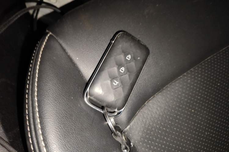 Used Wuling Alvez 2022 1.5L CVT Comfort Edition
