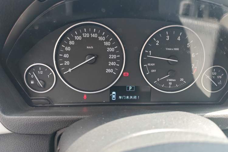 Used BMW 3 Series 2015 320Li Fashion Model
