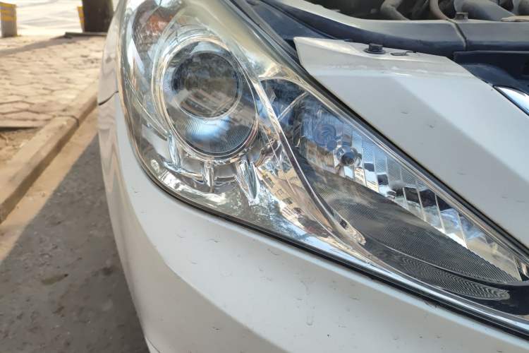 Used Hyundai Sonata 2013 2.4L Automatic Leading Edition China IV Standard
