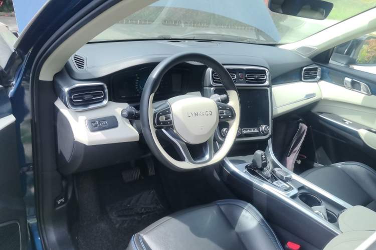 Used Lynk & Co 01 2017 2.0T Two-Wheel Drive Zhaopu Version