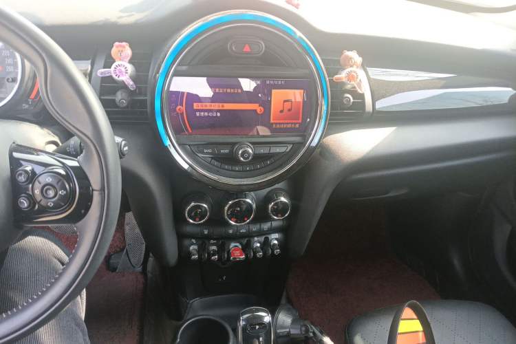 Used MINI 2020 1.5T COOPER Artist Five-Door Edition
