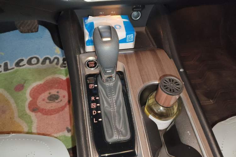 Used Nissan Teana 2021 2.0L XL Comfort Edition Gear Lever