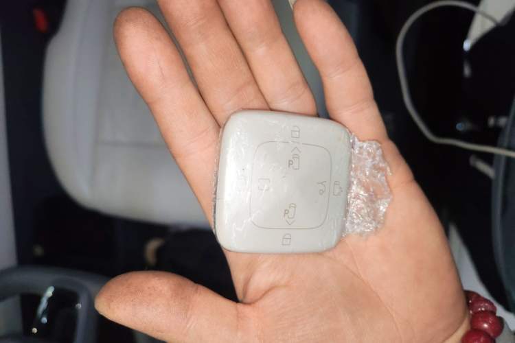 Used Zeekr 009 2024 7-Seater Aisle Version 108 kWh
