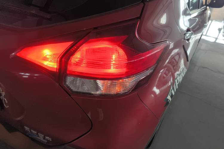 Used Nissan Kicks 2017 1.5L CVT Smart Drive Edition