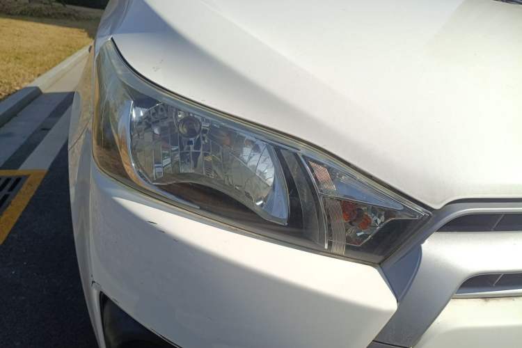 Used Toyota YARiS L Zhi Xuan 2015 1.5E Automatic Charm Edition
