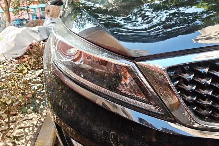 Used Kia Sportage R 2015 2.0L Manual Two-Wheel Drive GL Model
