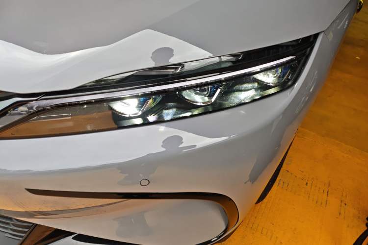 Used BYD Han 2025 EV Intelligent Driving Edition 701KM LiDAR Flagship Model
