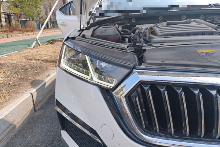 Used Skoda Octavia 2022 PRO TSI280 Luxury Edition Right Front Headlight