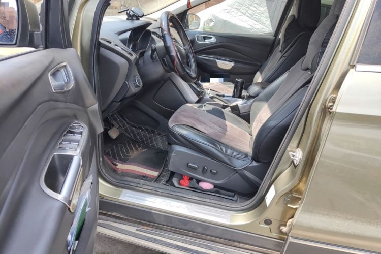 Used Ford Kuga 2015 1.5L GTDi Four-Wheel-Drive Elite Model