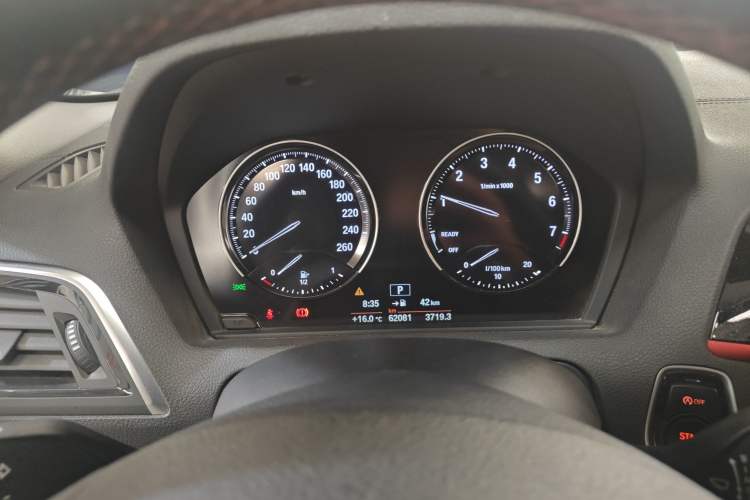 Used BMW 1 Series 2018 118i Sport Design Package Instrument Cluster