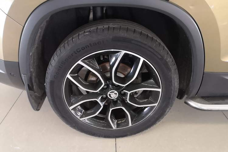 Used Skoda Kodiaq 2017 TSI380 7-Seater Four-Wheel-Drive Flagship Edition Exterior 5