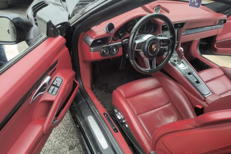 Used Porsche 911 2014 Turbo S 3.8T Driver Seat