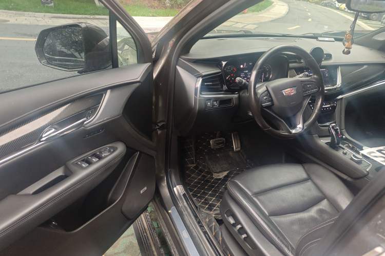 Used Cadillac XT6 2020 28T Six-Seater Four-Wheel-Drive Leading Sport Model
