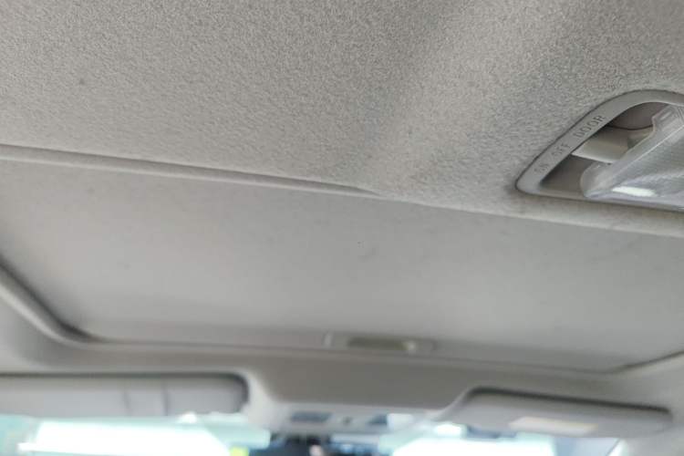 Used Nissan Tiida 2020 1.6L CVT Smart Enjoyment Edition Headliner