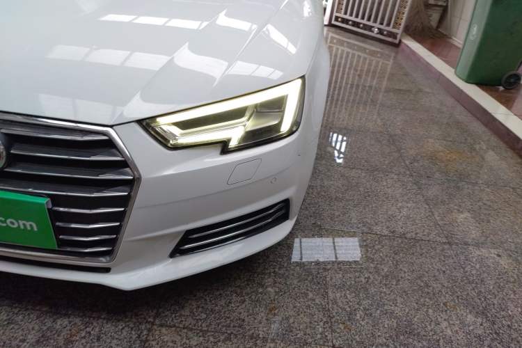 Used Audi A4L 2017 Plus 40 TFSI Fashion Model