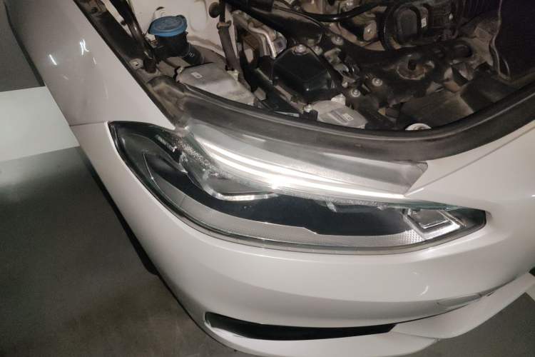 Used BMW 1 Series 2018 118i Sport Edition Right Front Headlight