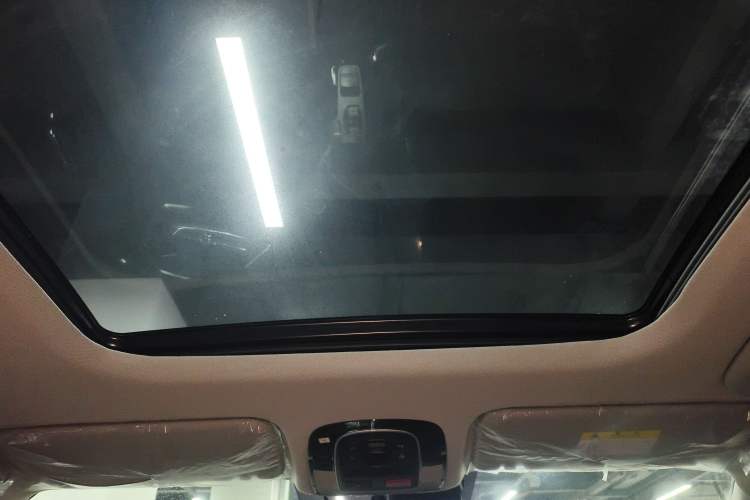 Used Hyundai Tucson 2023 Tucson L 1.5T Automatic Two-Wheel Drive DLX Luxury Edition Headliner