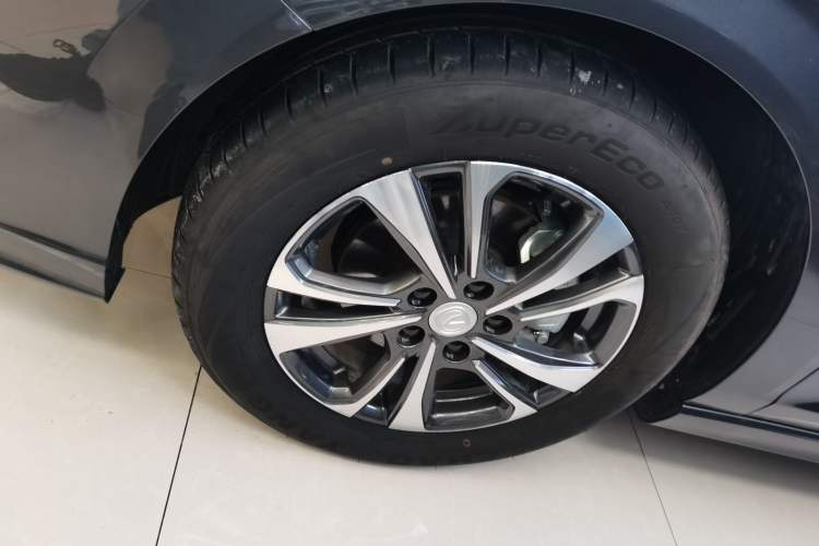Used CHANGAN Eado 2025 PLUS 1.4T Dual-Clutch High-Energy Version Left Front Wheel Hub