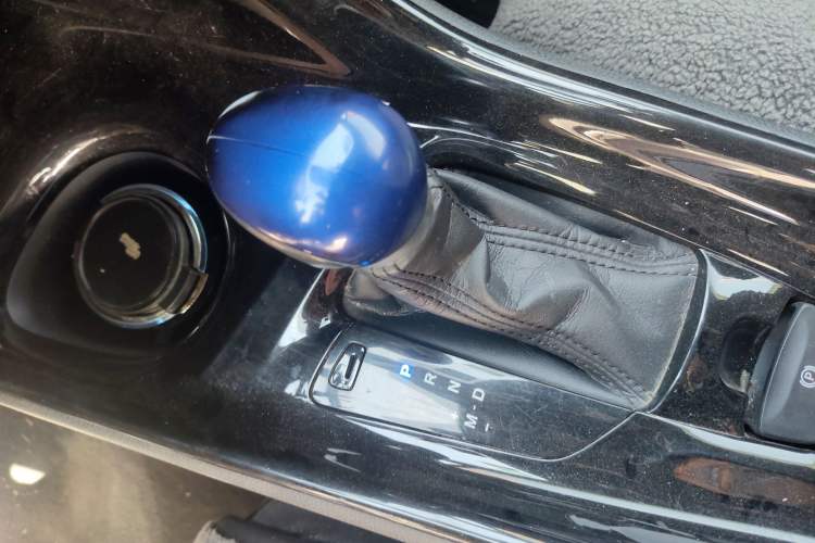 Used Toyota C-HR 2020 2.0L Leading Edition Gear Lever