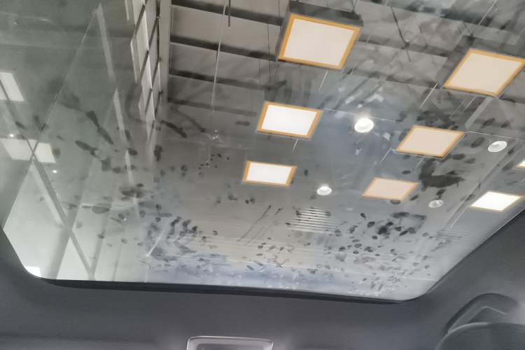 Used Zeekr 7X 2025 100 kWh Long-Range Rear-Wheel Drive with Intelligent Driving Features
