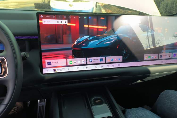 Used Lynk & Co 900 2025 2.0T Exploration Edition
