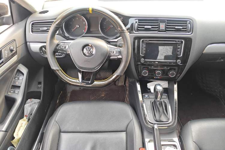 Used Volkswagen Sagitar 2018 1.6L Automatic Comfort Model
