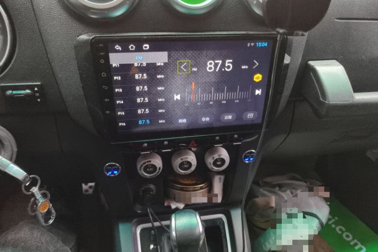 Used BAIC Off-Road BJ40 2016 40L 2.3T Automatic All-Wheel Drive Premium Edition Audio And AC Panel