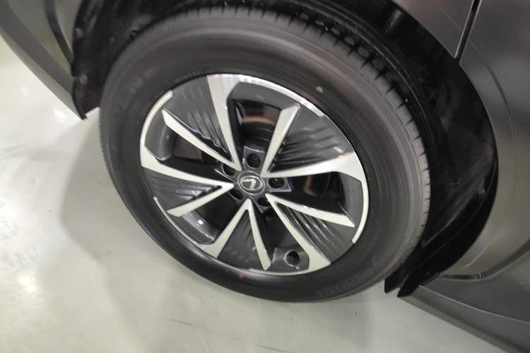 Used Lexus RZ 2023 450e All-Wheel Drive Luxury Edition
