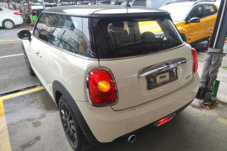 Used MINI 2016 1.5T COOPER

